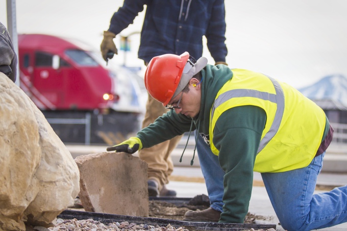 jobsite-plugfones.jpeg jobsite-plugfones.jpeg